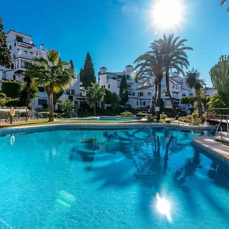 Διαμέρισμα Aldea Blanca 2 Bdrm W Stunning Views Μαρμπέλλα