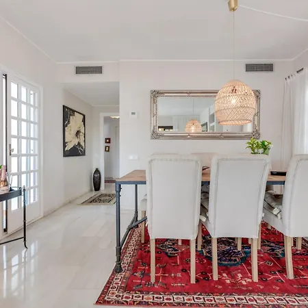 Aldea Blanca 2 Bdrm W Stunning Views * Marbella