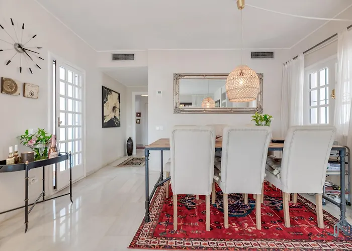 Aldea Blanca 2 Bdrm W Stunning Views * Marbella