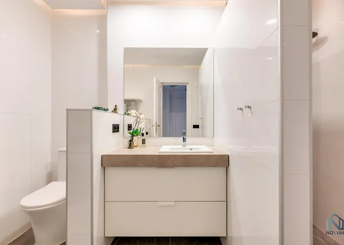 Aldea Blanca 2 Bdrm W Stunning Views Marbella