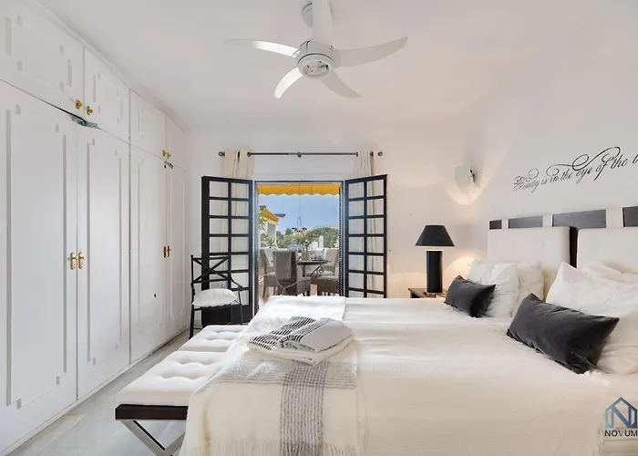 Aldea Blanca 2 Bdrm W Stunning Views Marbella