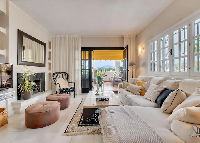 Aldea Blanca 2 Bdrm W Stunning Views Marbella